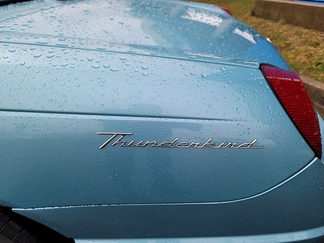 2002 Ford Thunderbird w/Hardtop Premium